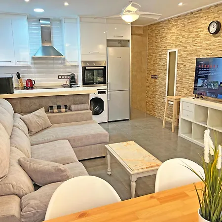 Apartamento A 150 Metros Del Mar, Parking Gratis, Ac Santa Pola